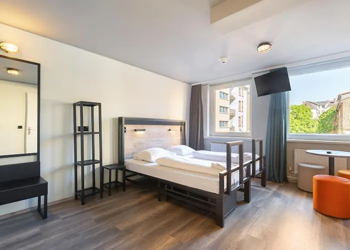 A&O Frankfurt GalluswarteAirport Hotel